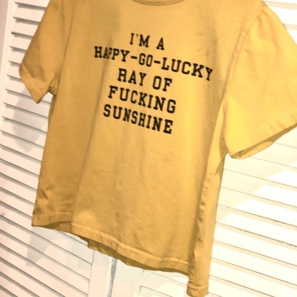 Graphic tshirts Black and Yellow Large - Picture 8 of 10